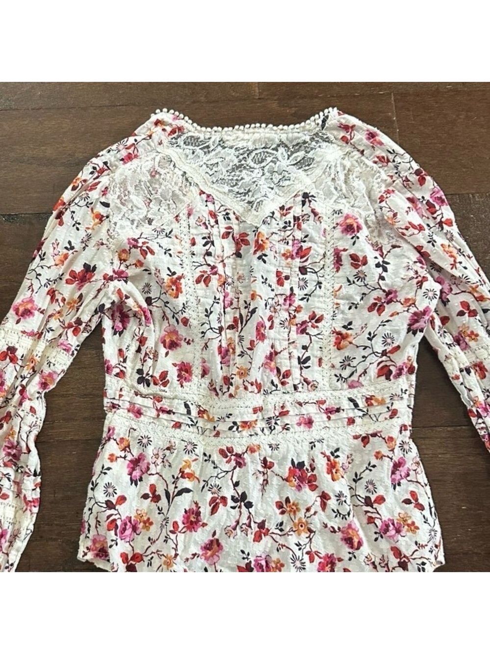 Anthropologie-Floral lace long sleeve blouse-Size 4-EUC - Picture 6 of 13
